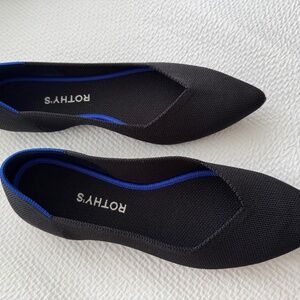 Rothy’s The Pointed Black Flats. Size 9.5.